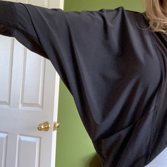 5/$20 Karma Cocoon Sweater - Picture 3 of 6